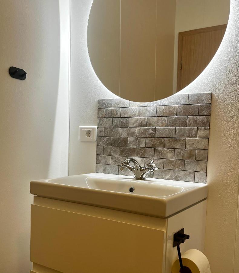 Bjarkarholt Guesthouse Hagi  Екстериор снимка